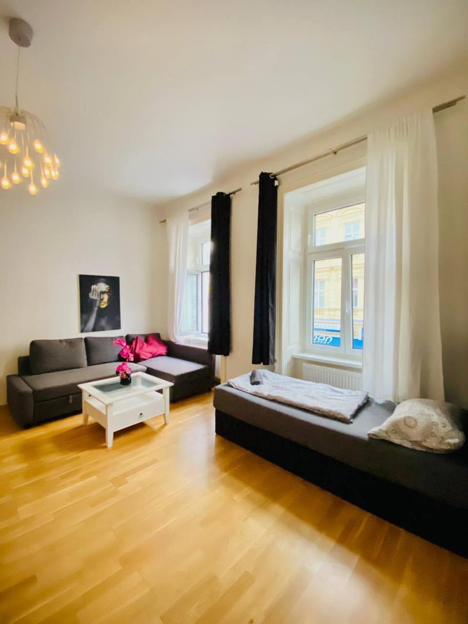 Family Apartment Th8 8 فيينا المظهر الخارجي الصورة