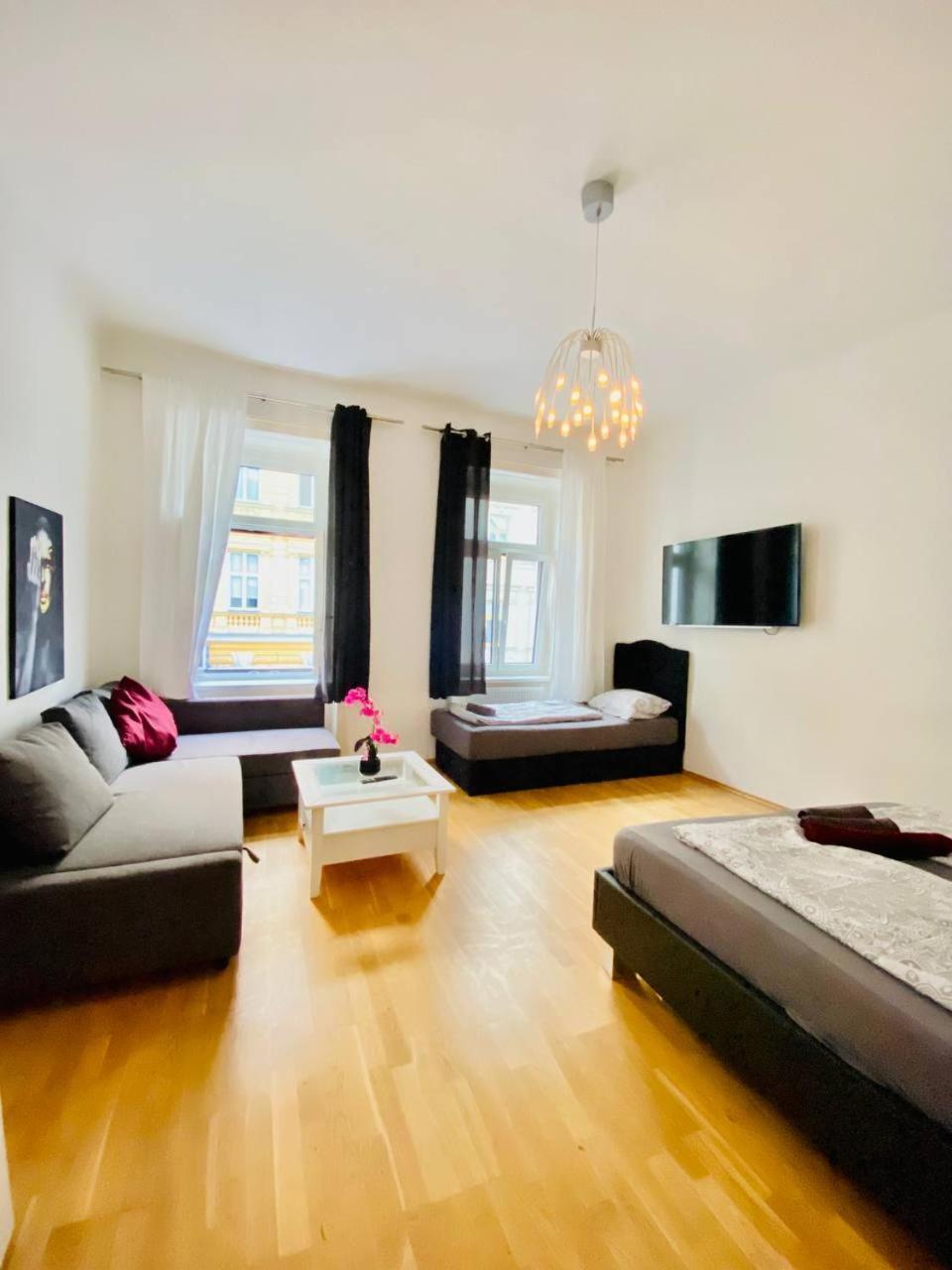 Family Apartment Th8 8 فيينا المظهر الخارجي الصورة